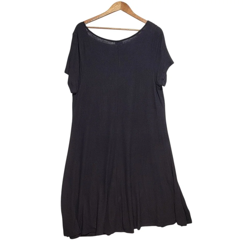 NWT Torrid Womens Plus Size 2 Super Soft Plush Hacci Skater Dress Black - Picture 2 of 4